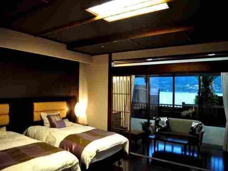 Katsuura Gyoen Hotell Nachikatsuura Eksteriør bilde